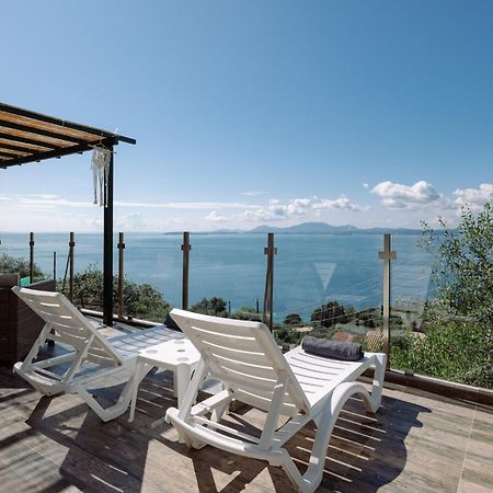 The Greystone Seaview House By Konnect Villa Nisaki  Dış mekan fotoğraf